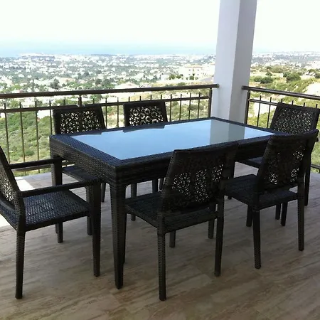 Elleysi Villa
